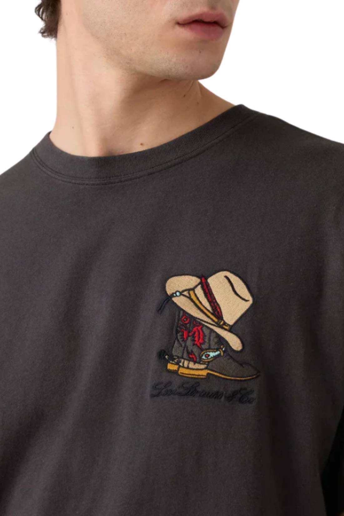 LEVI'S - Men's Vintage T-shirt with cowboy detail-3