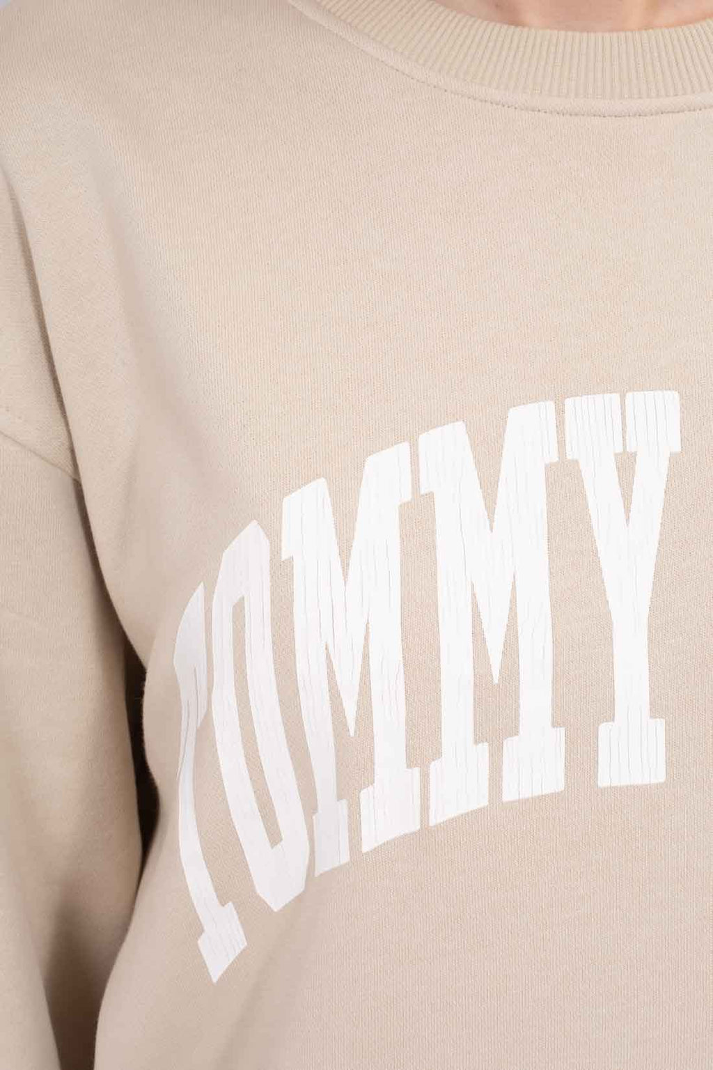 TOMMY JEANS - Women's relaxed sweatshirt with college logo-24