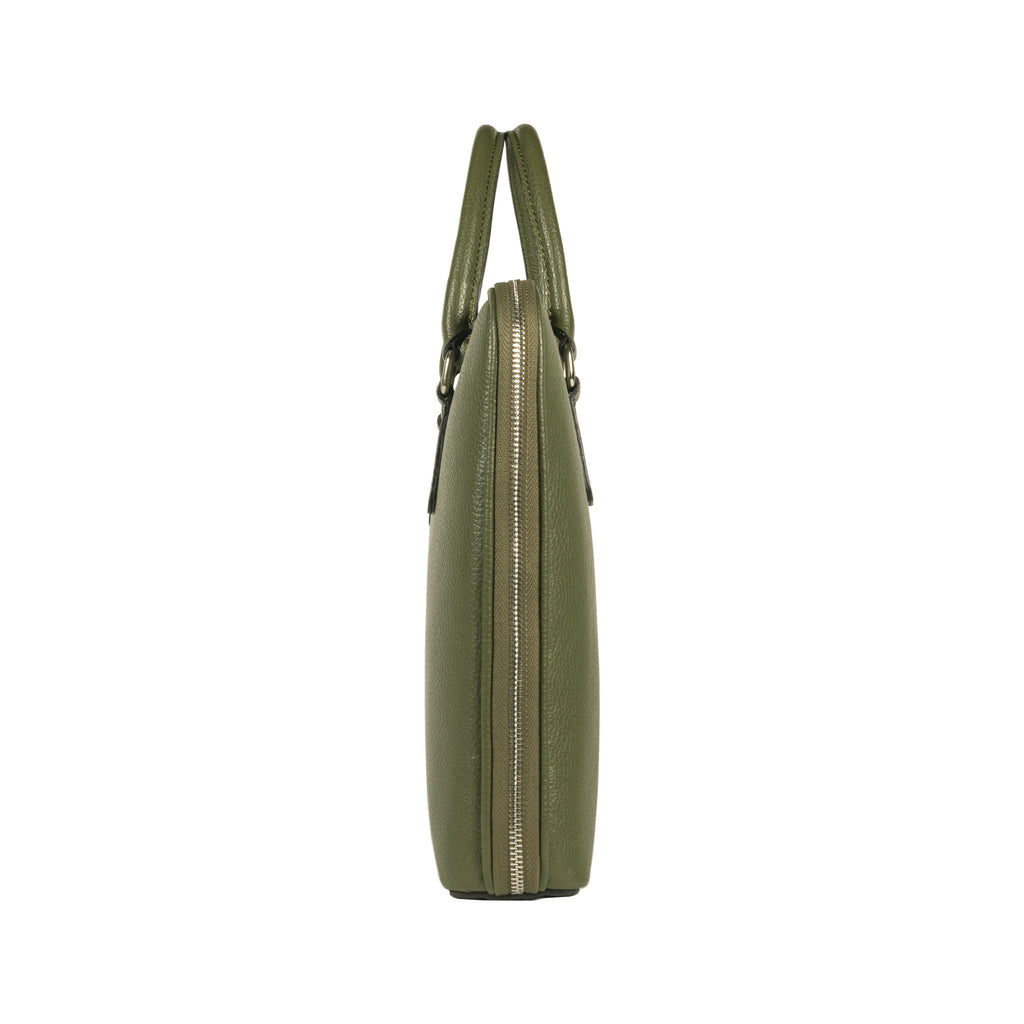 RB1019E | Cartella Business Unisex in Vera Pelle Made in Italy con tracolla removibile. Attacchi con moschettoni in metallo Nickel Lucido - Colore Verde - Dimensioni: cm 37 x 29 x 6,5-3
